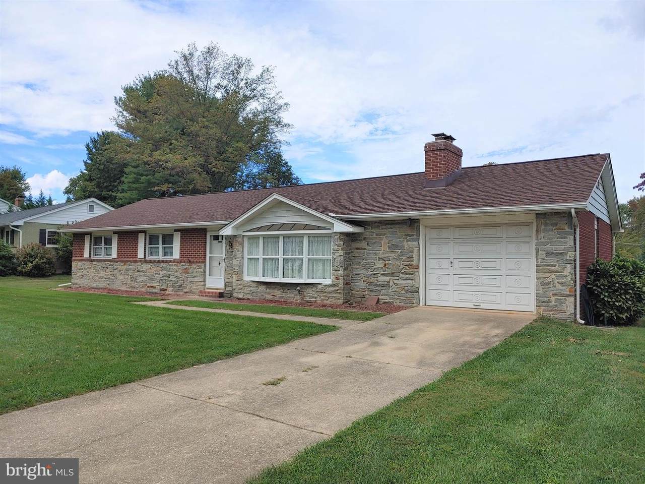 722 Bedford Road - Photo 1