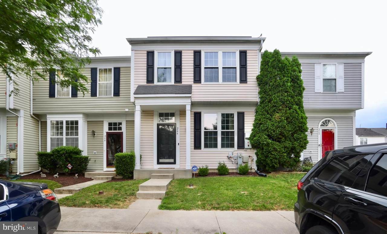 266 Arcadia Shores Circle - Photo 1