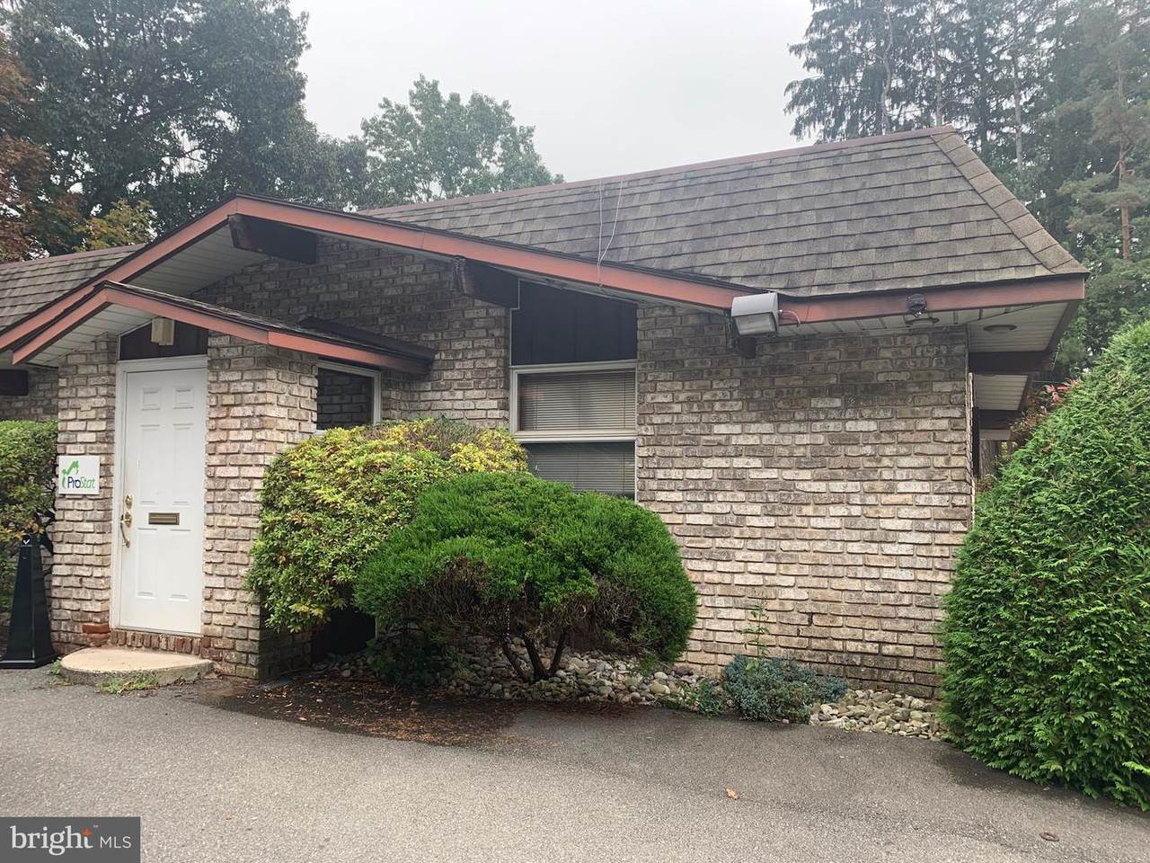 2257 West End Avenue - Photo 1