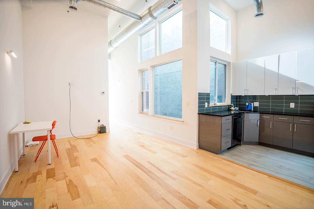 1634 Ridge Avenue - Photo 1