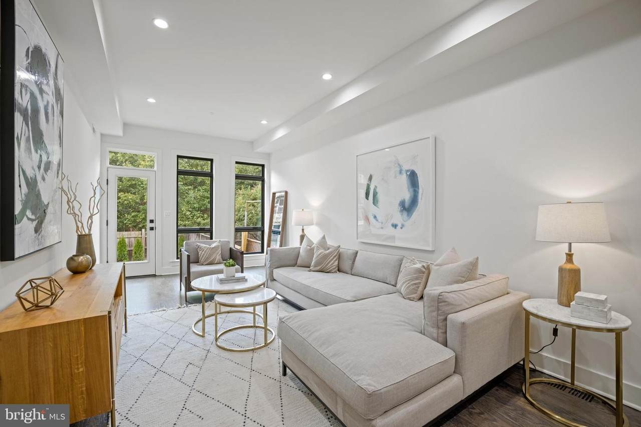 3212 13TH Street - Photo 1