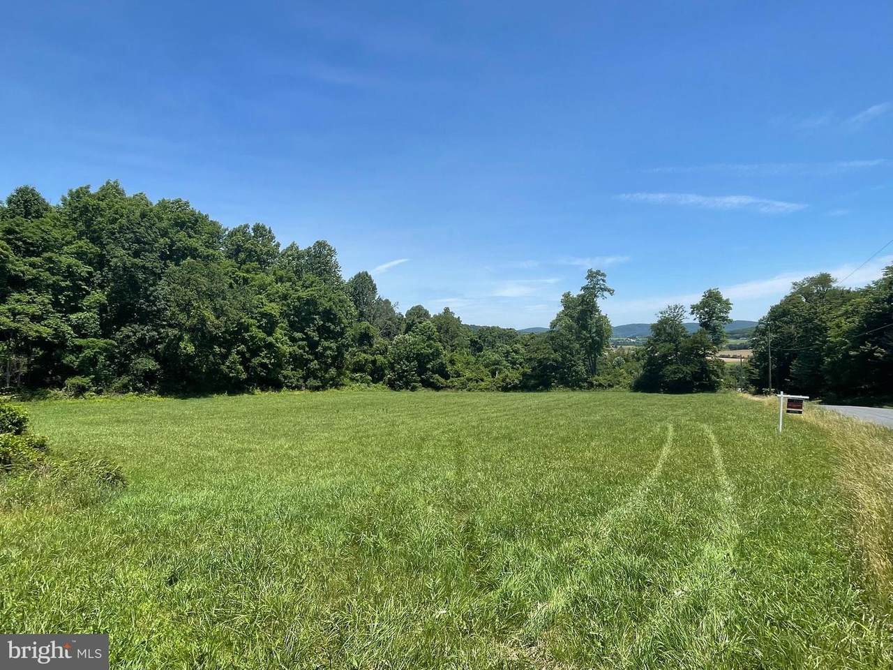 15904 Manahan Road - Photo 1