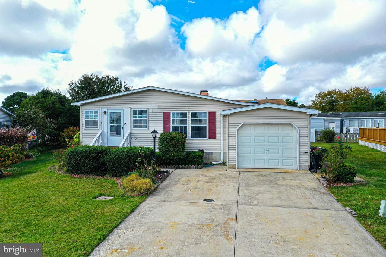 6 Fishermans Drive - Photo 1
