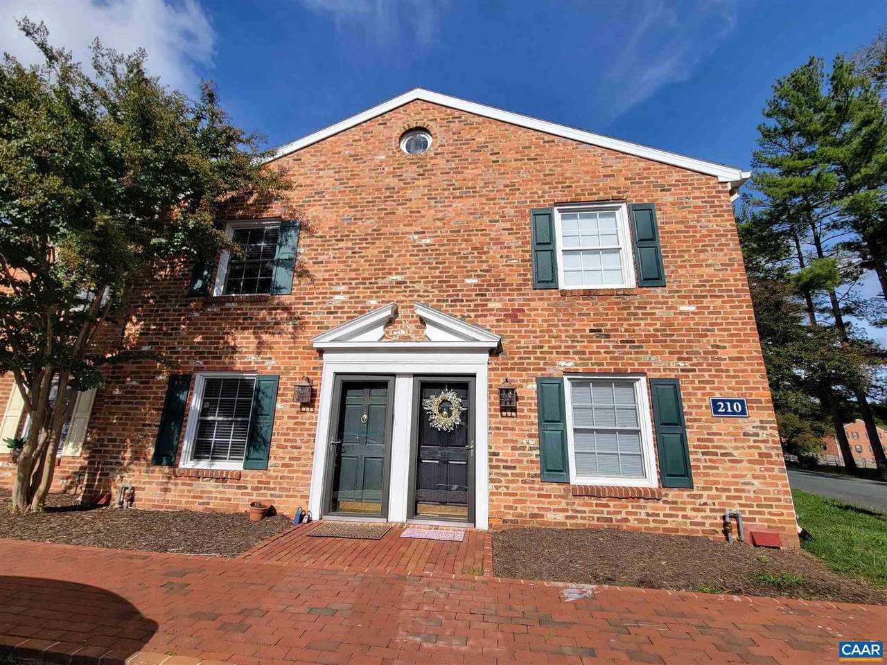 210 Saponi Ln - Photo 1