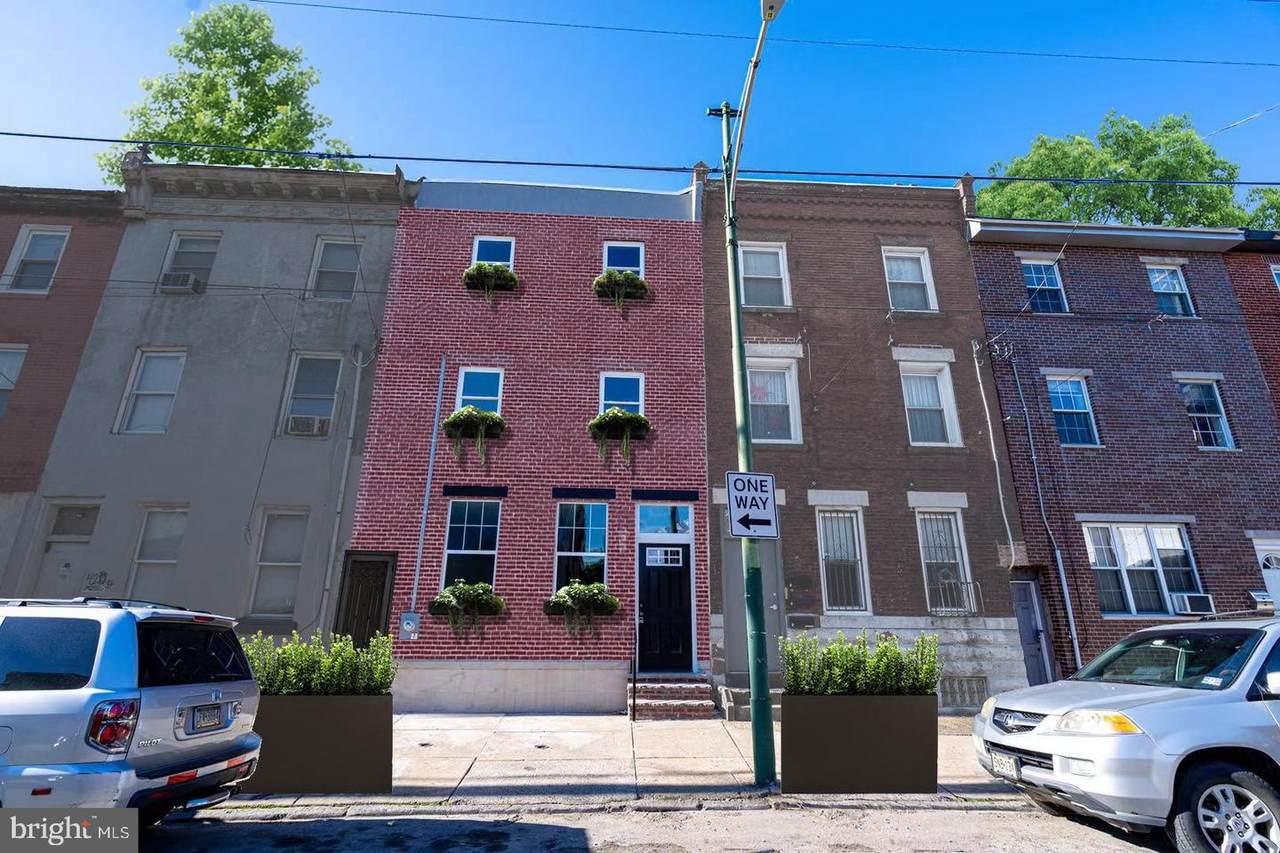 422 Morris Street - Photo 1