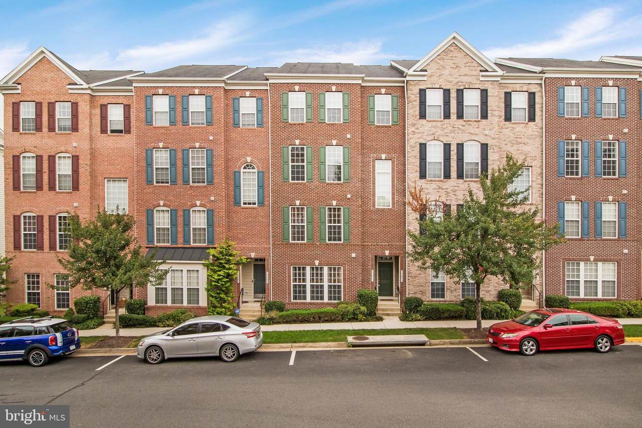 15213 Lancashire Drive - Photo 1