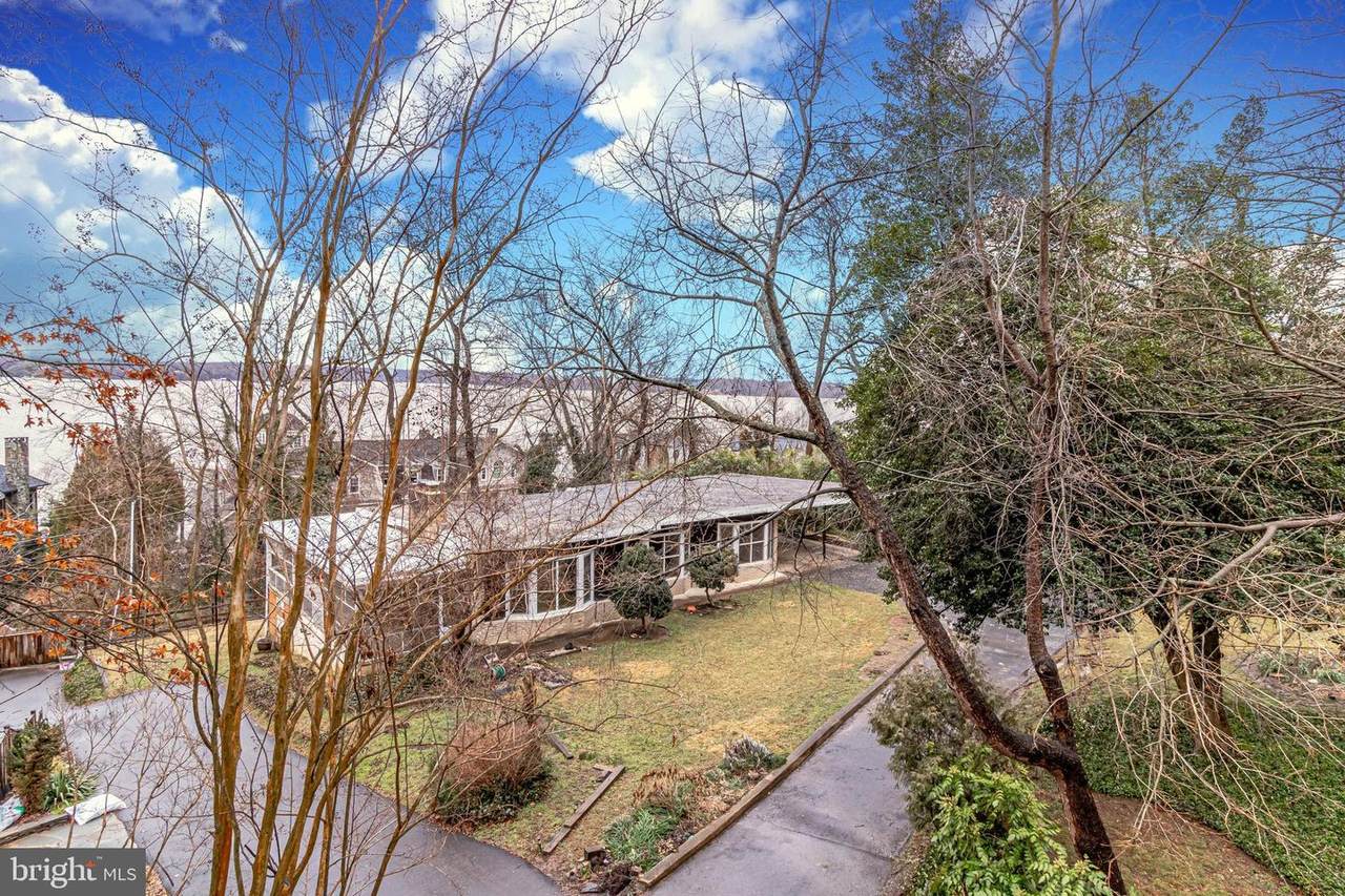 7701 Northdown Road - Photo 1