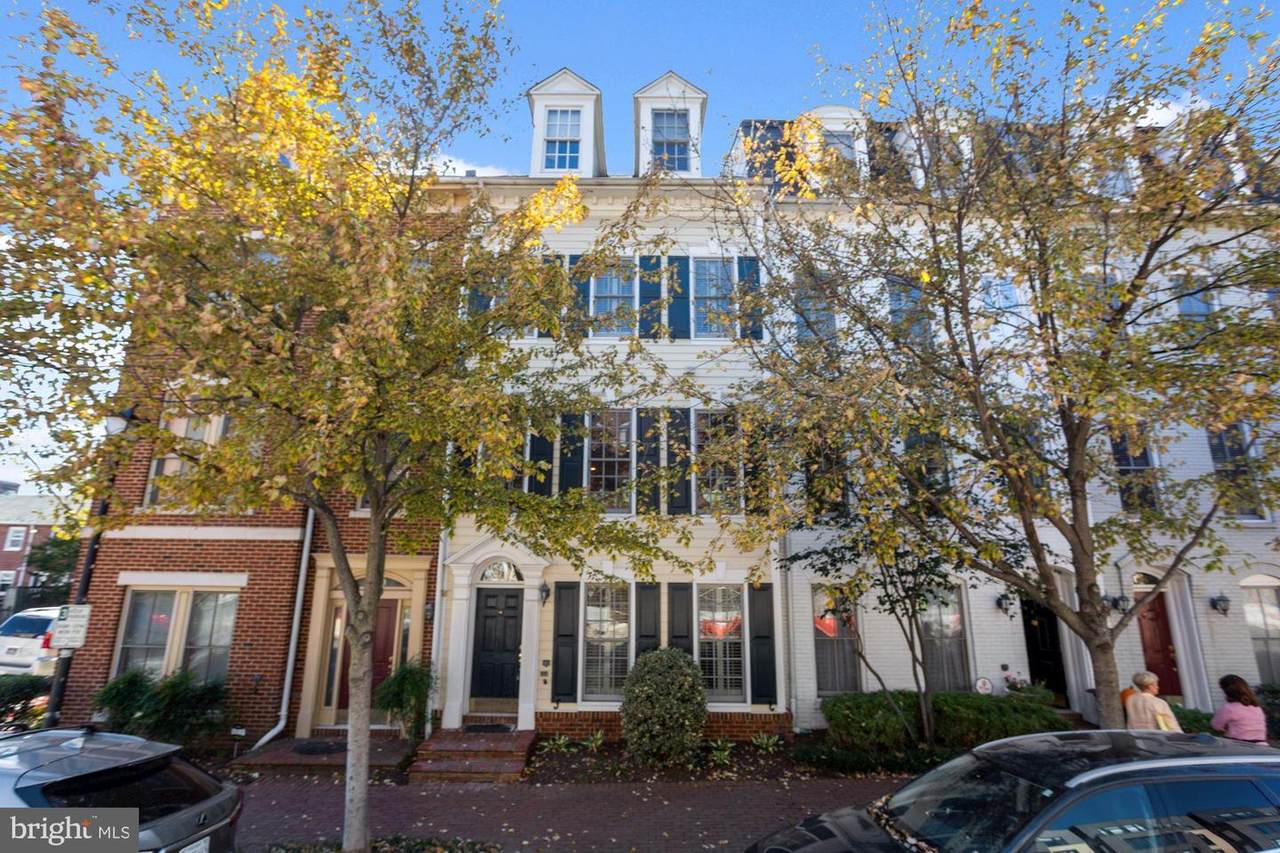 402 Pendleton Street - Photo 1
