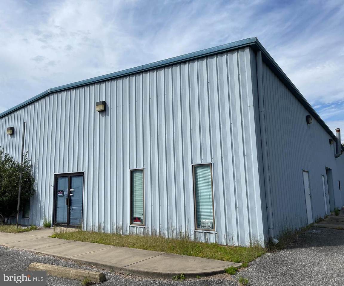 414 West Street - Photo 1