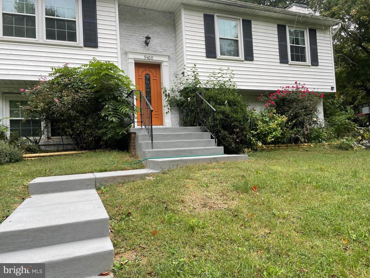 9410 1ST Street - Photo 1