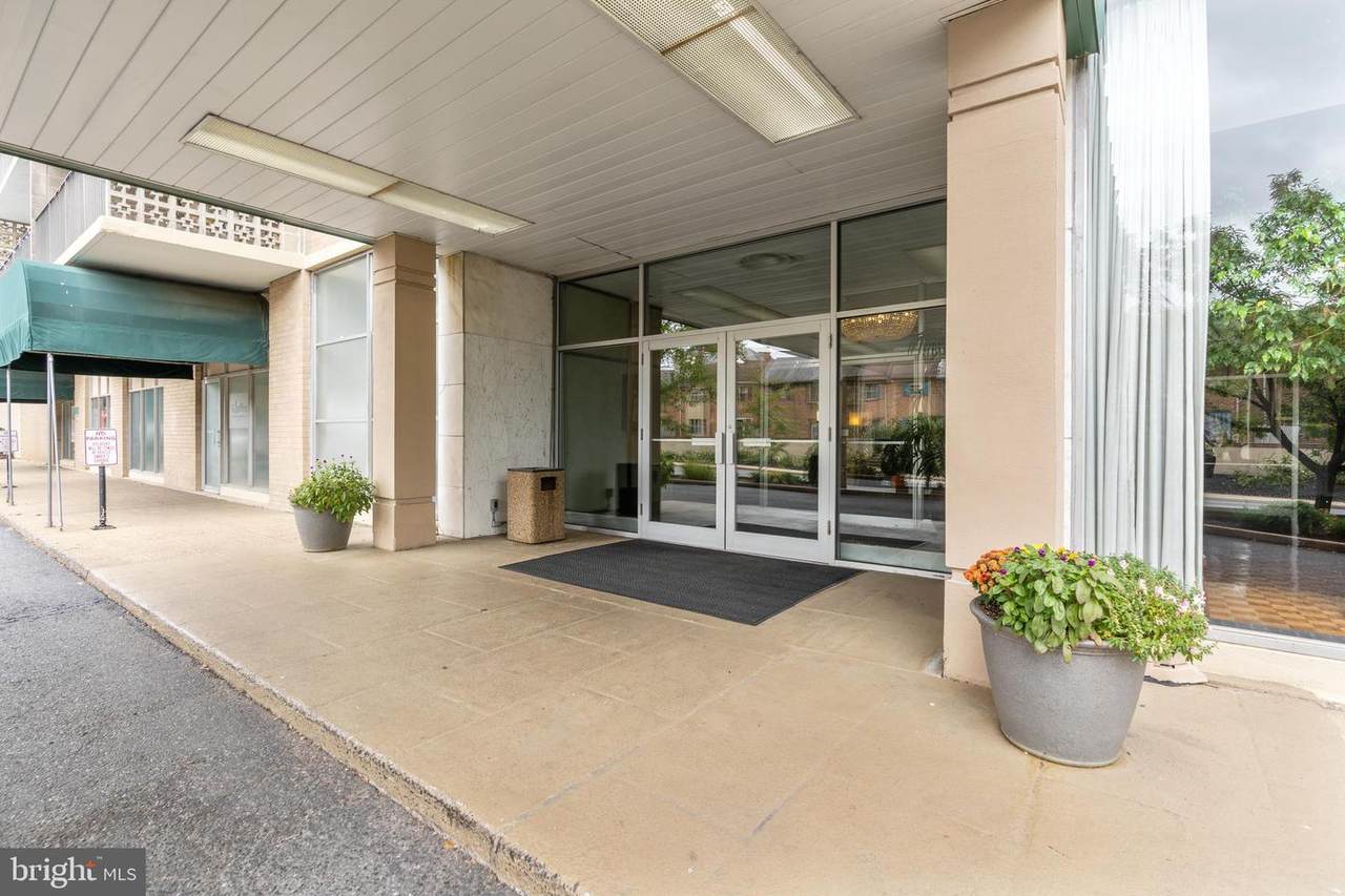 1401-UNIT Pennsylvania Avenue - Photo 1