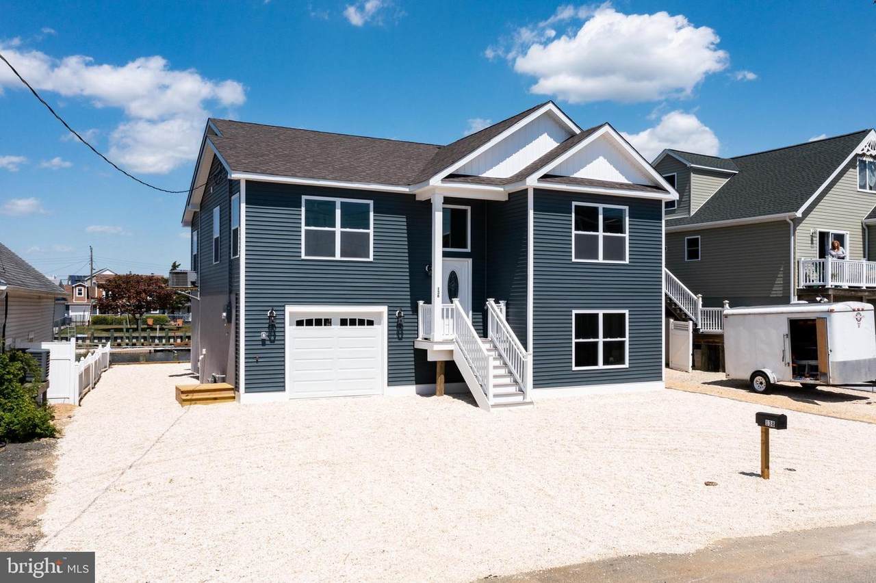 113 Delaware Drive - Photo 1