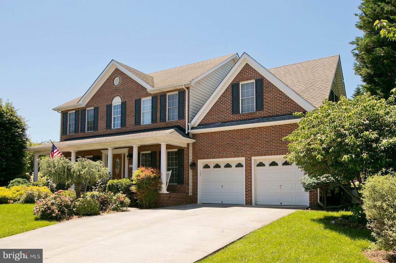 2829 Saratoga Drive - Photo 1