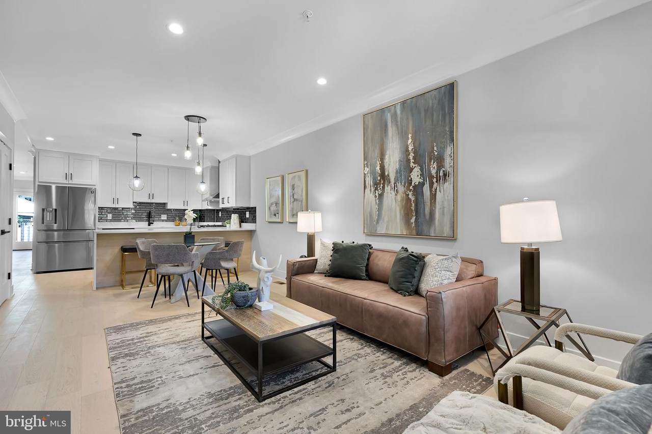 637 Irving Street - Photo 1
