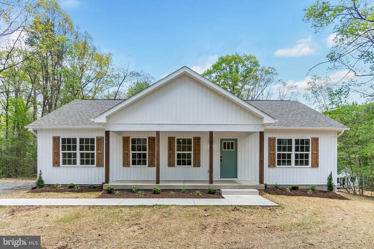 3401 Rockland Creek Road - Photo 1