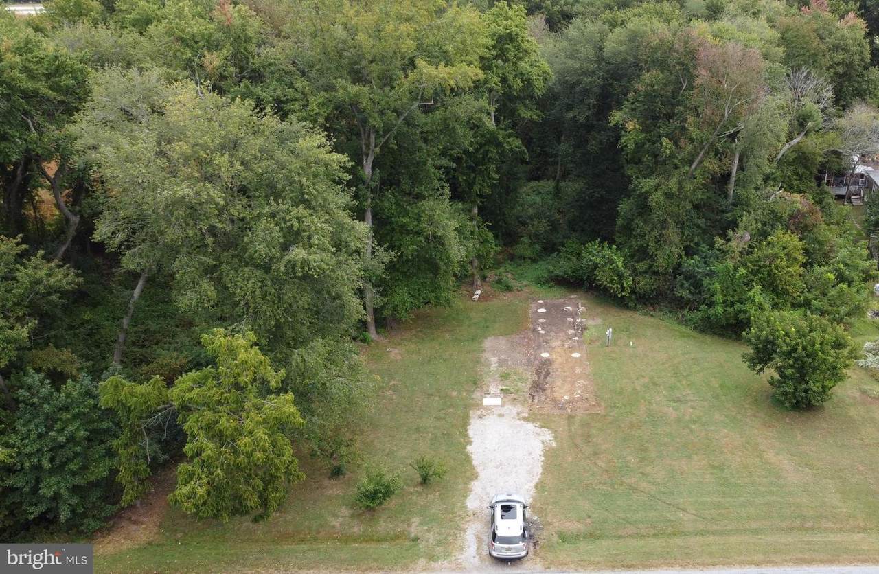 2556 Skeeter Neck Road - Photo 1