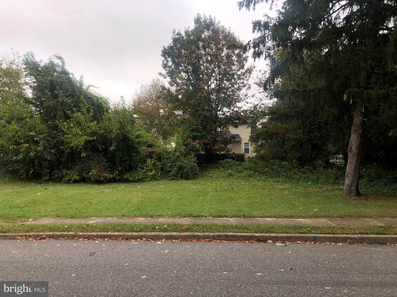 617 Pitman Avenue - Photo 1