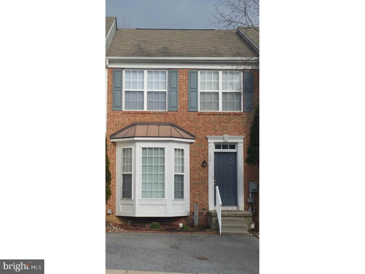 140 Creekmont Court - Photo 1
