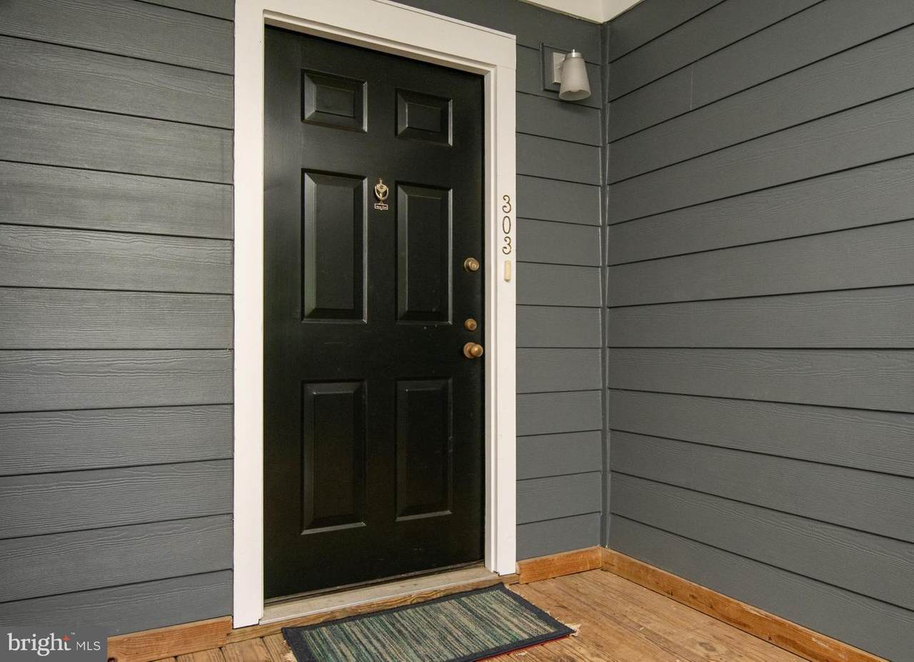 20290 Beechwood Terrace - Photo 1