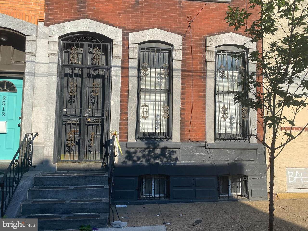 2514 5TH Street - Photo 1
