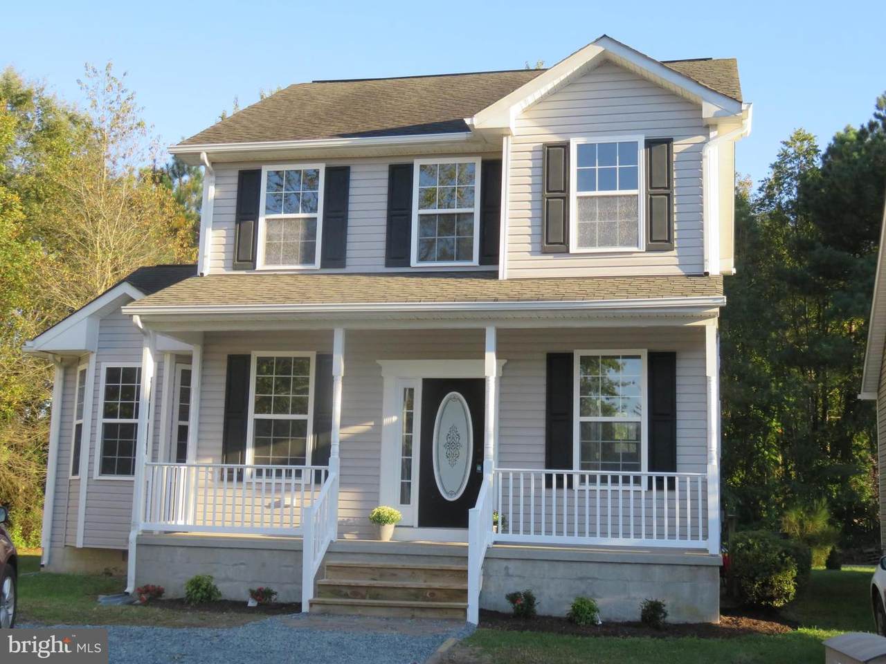 1225 Fairfield - Photo 1