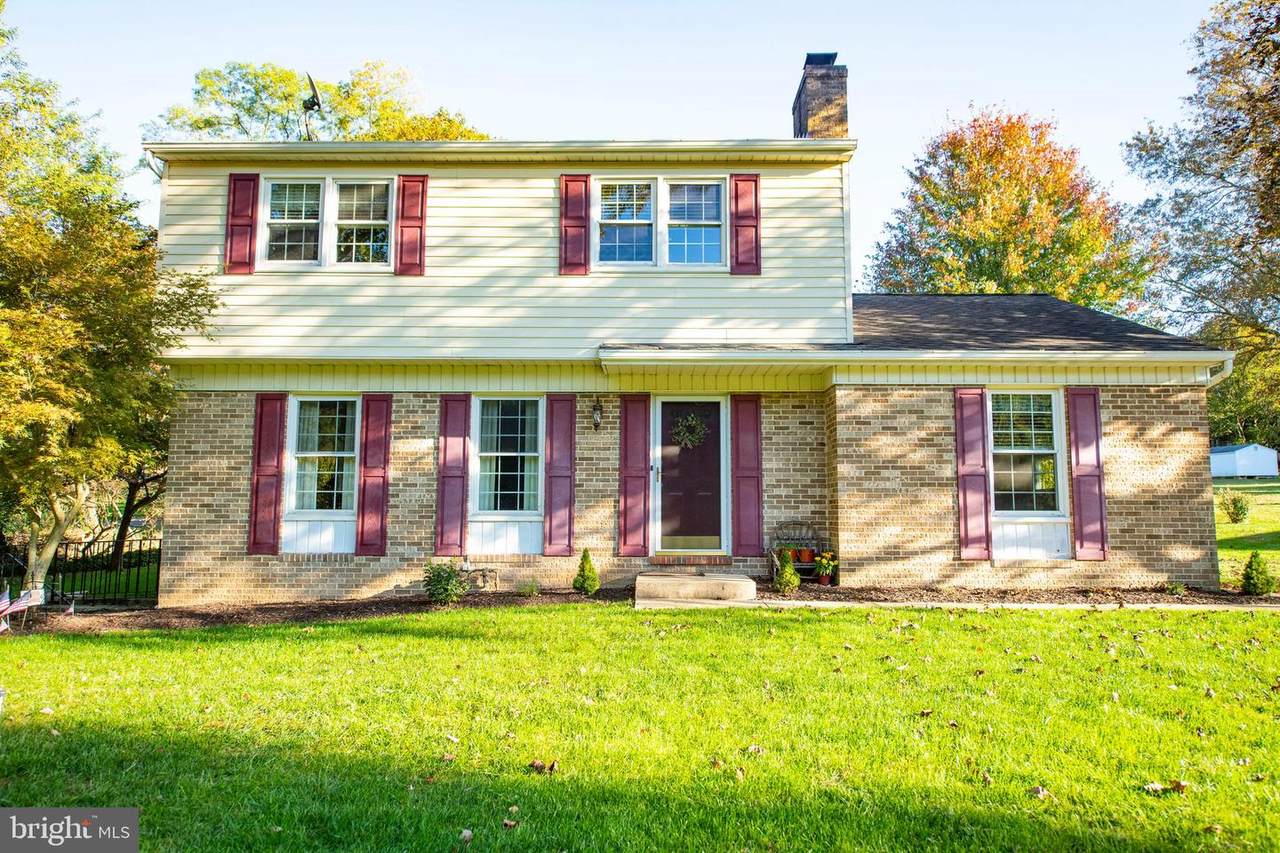 2411 Dixie Lane - Photo 1