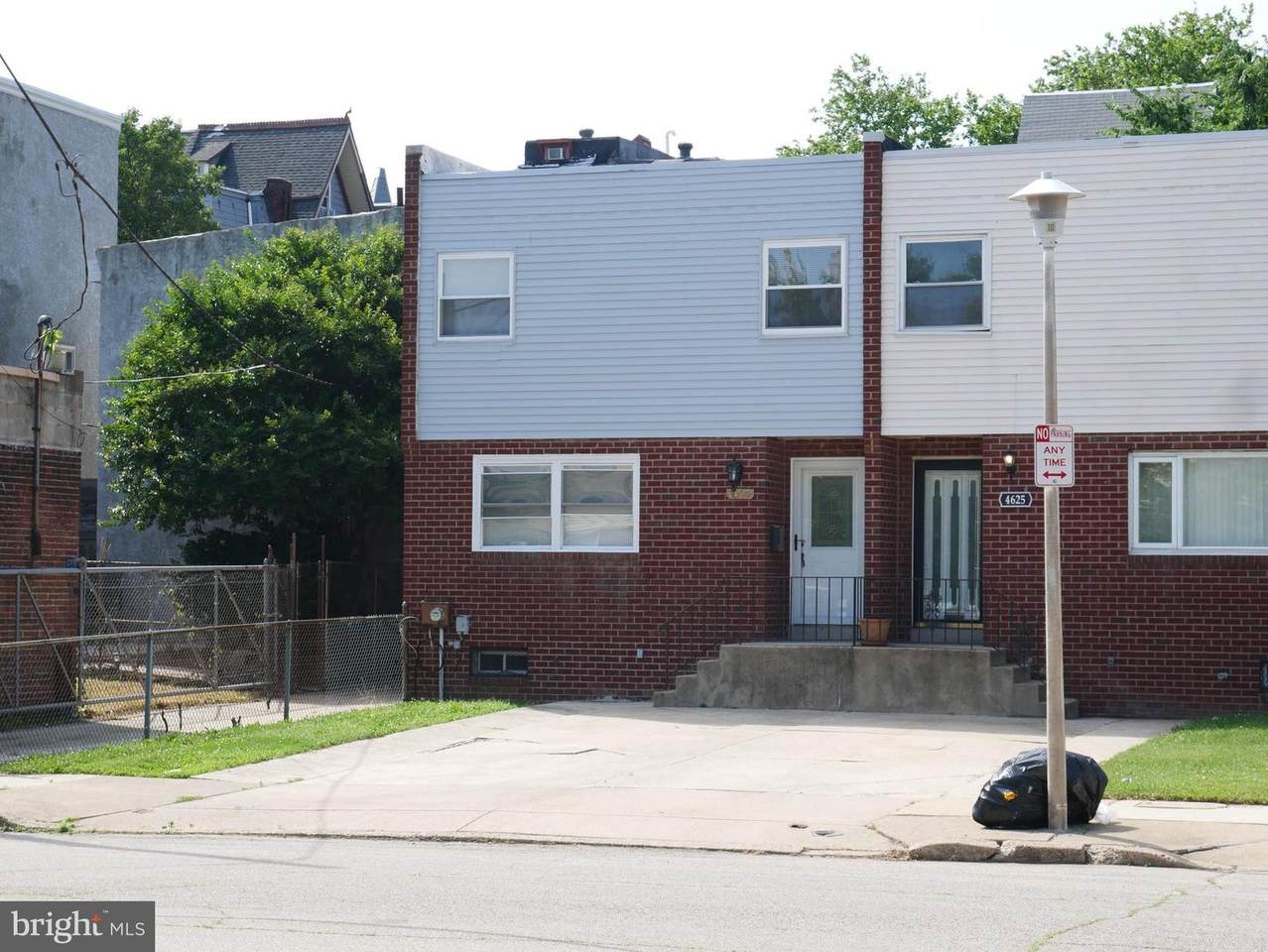 4627 Regent Street - Photo 1