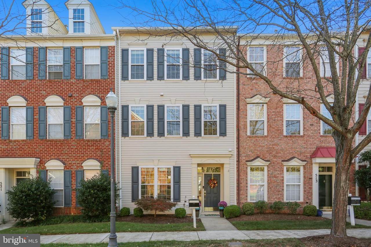 517 Helene St - Photo 1