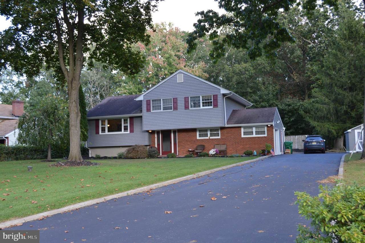 8 Blackfoot Road - Photo 1