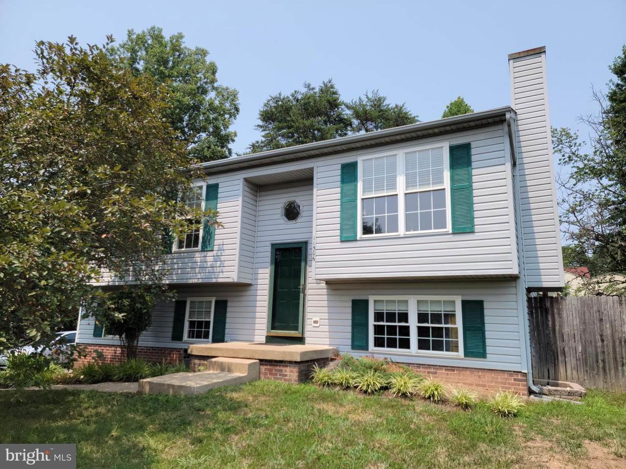 11506 Woodland View Drive - Photo 1