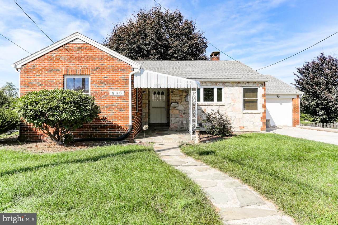 208 York & Beaver - Photo 1