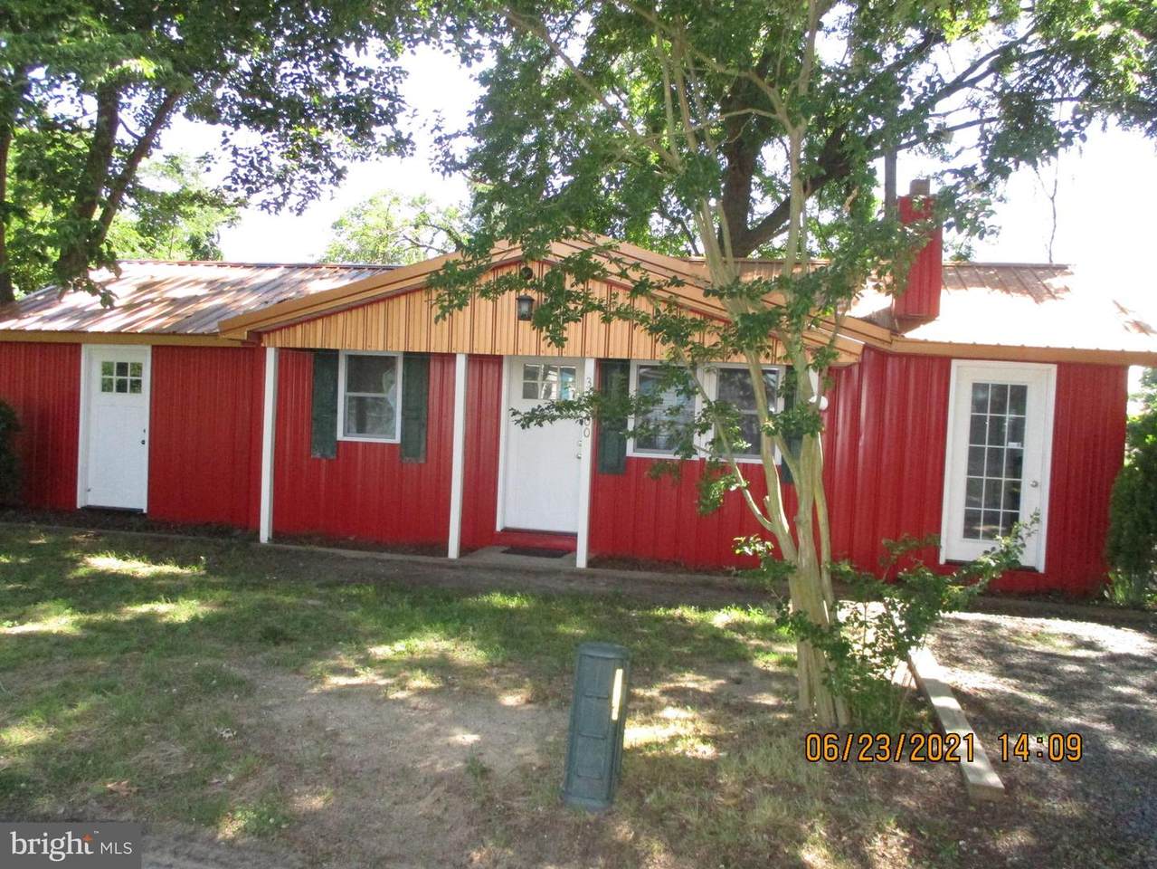 37300 Harmon Street - Photo 1