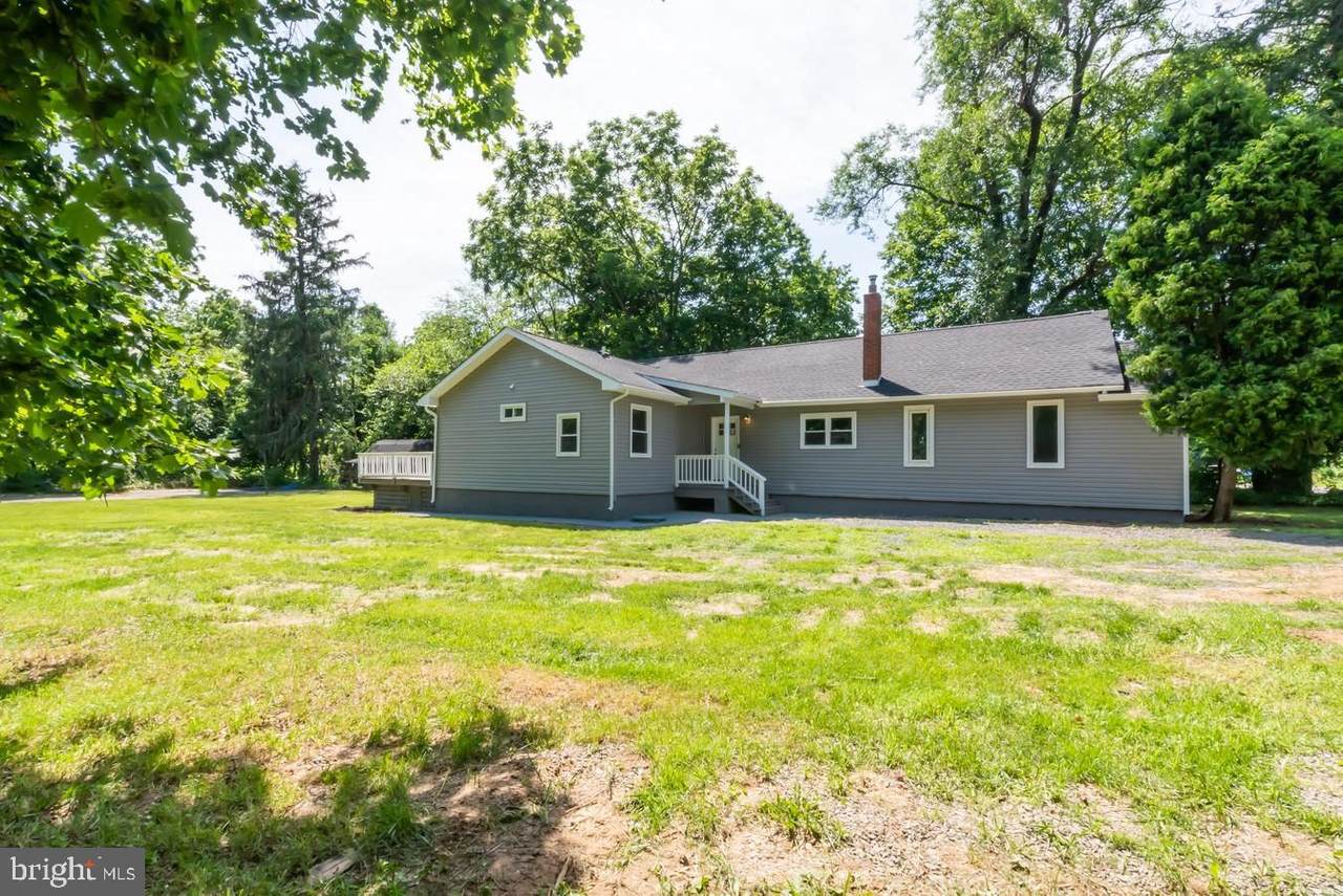 220 2ND Street - Photo 1