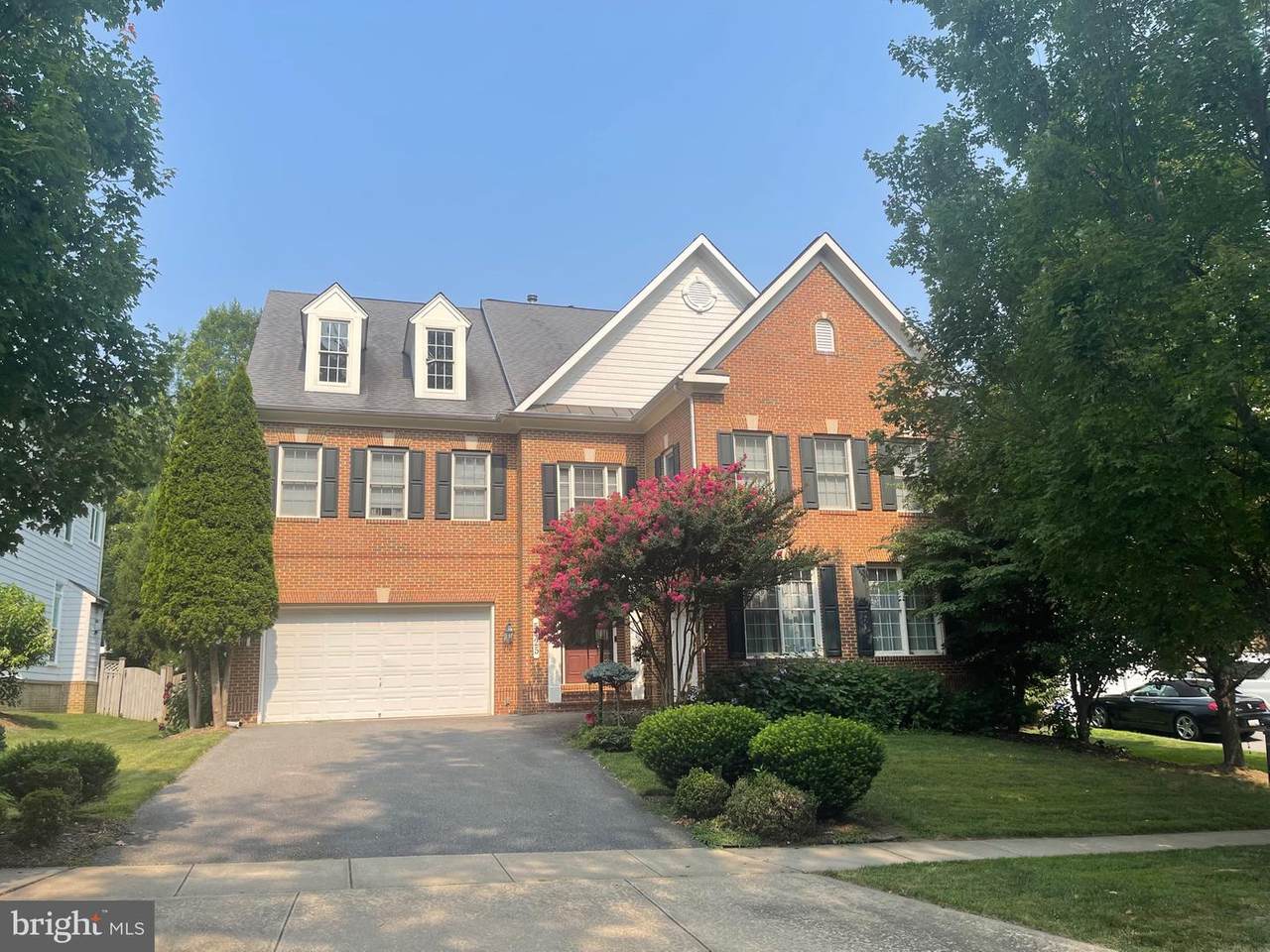5425 Alta Vista Road - Photo 1