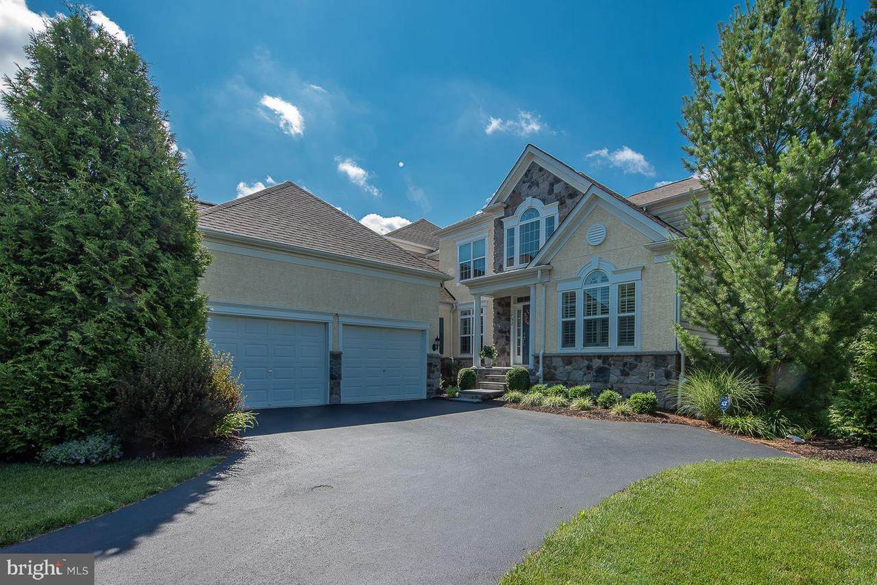 1732 Hibberd Lane - Photo 1