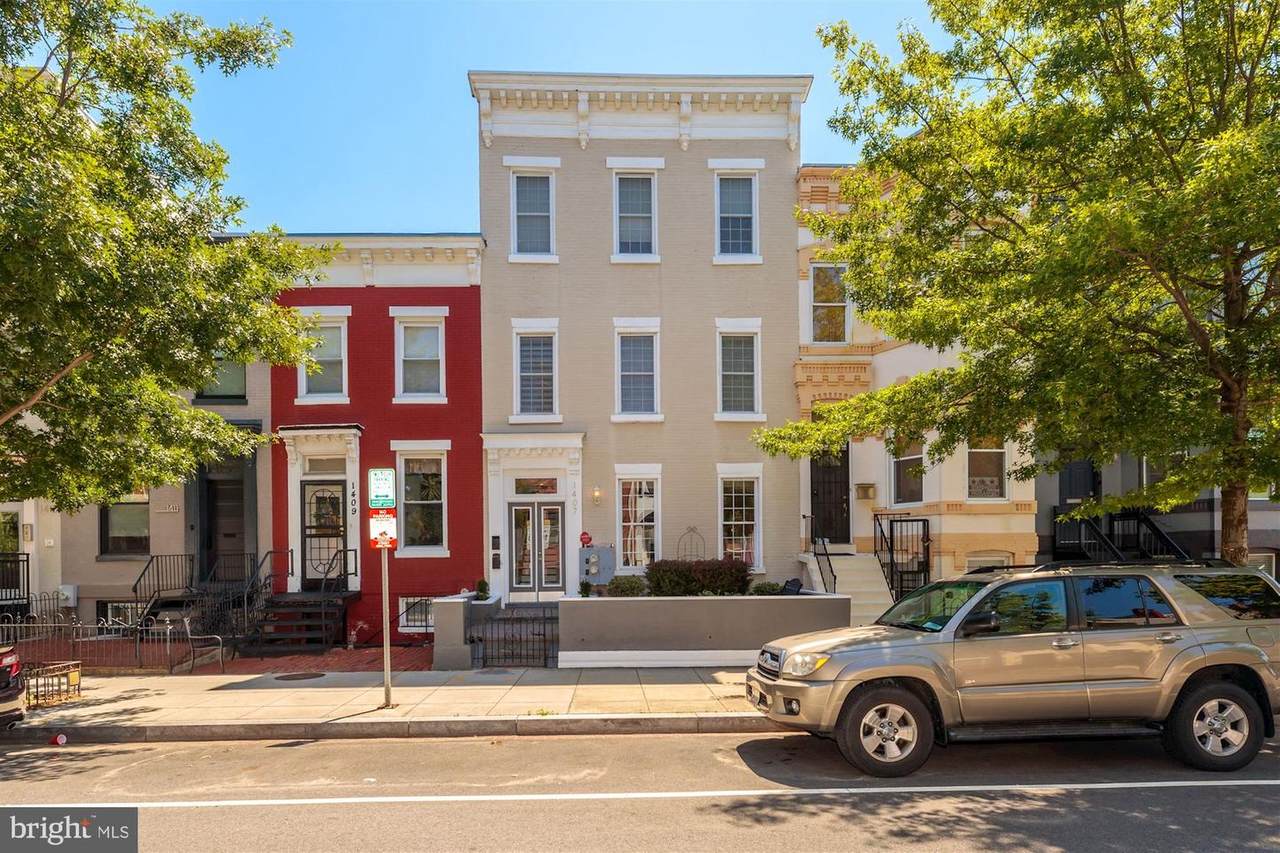 1407 5TH Street - Photo 1