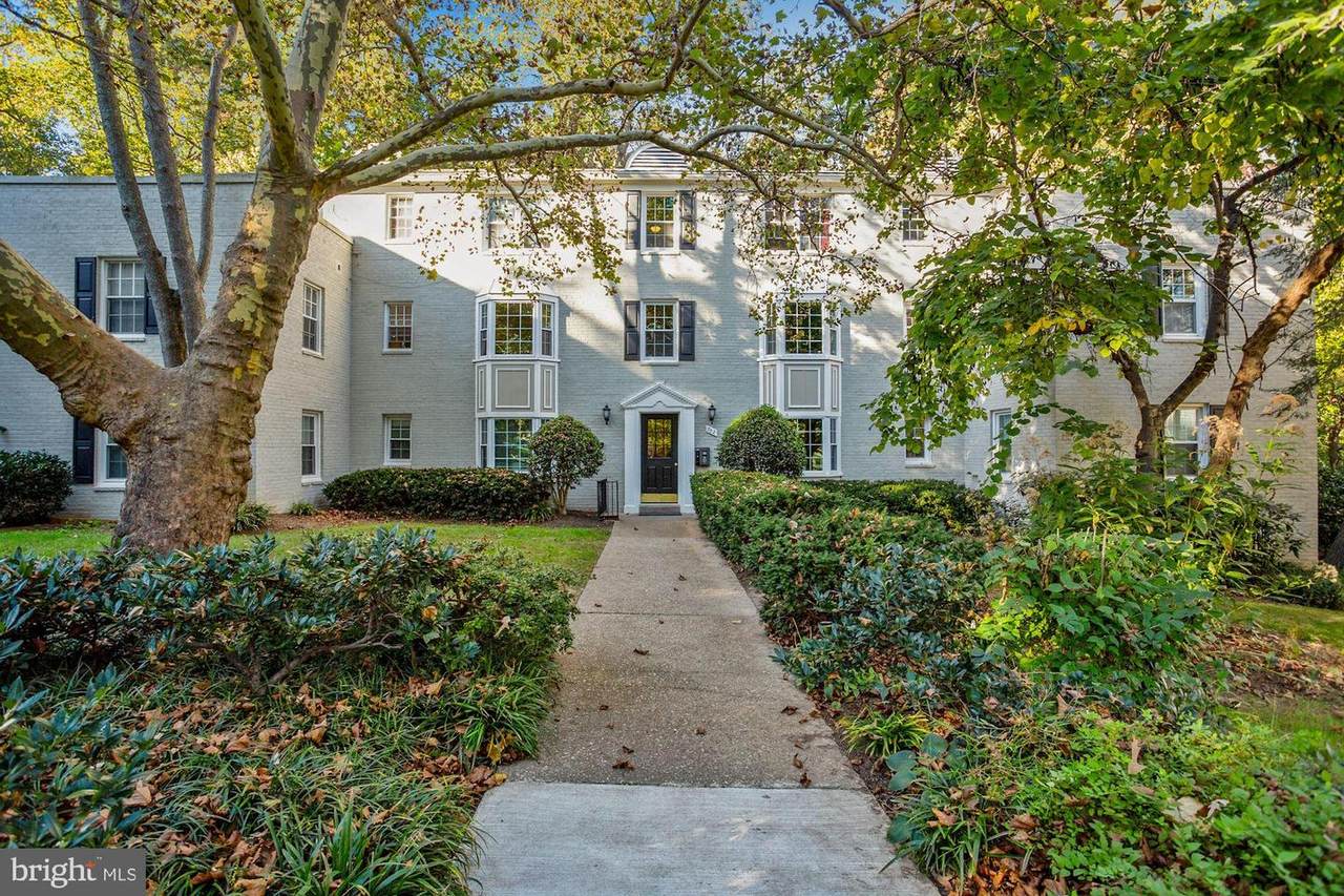702 Arlington Mill - Photo 1