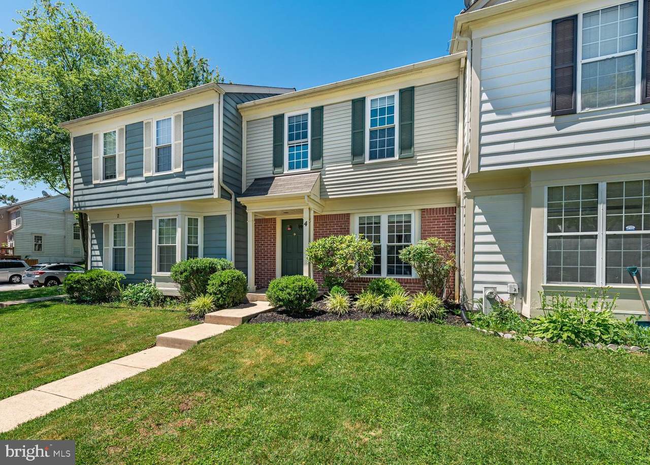 4 Softwinds Court - Photo 1