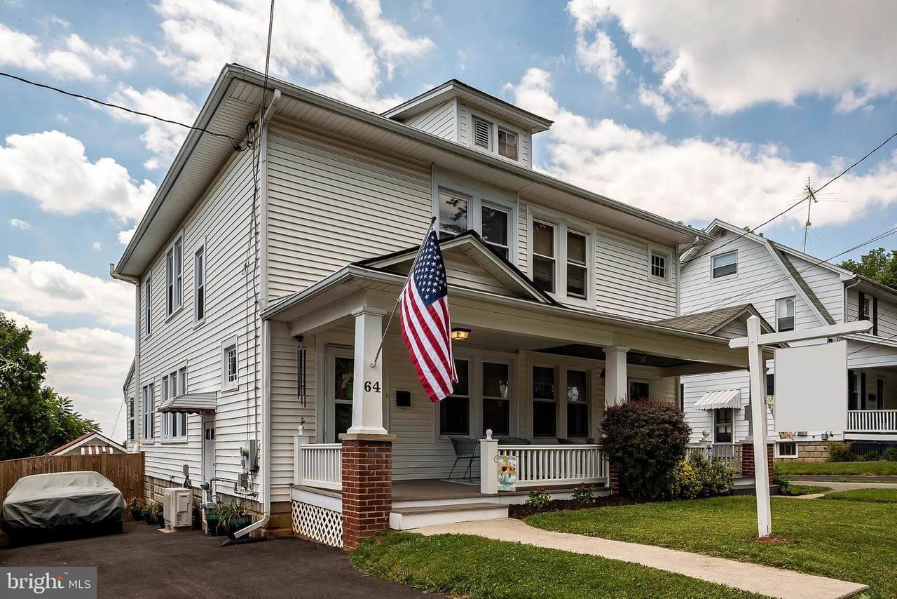 64 Colonial Avenue - Photo 1