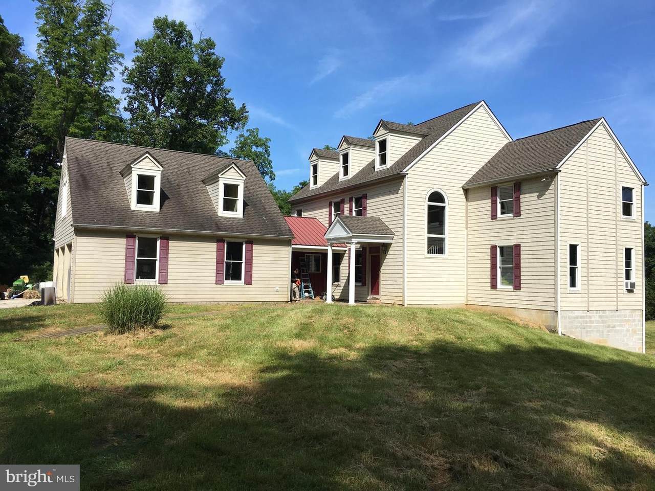 277 Oak Lane - Photo 1