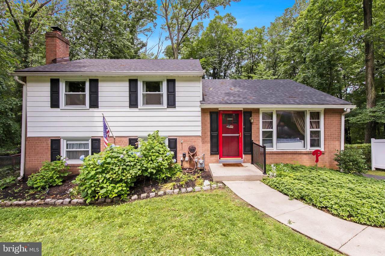 630 Crestwood Road - Photo 1