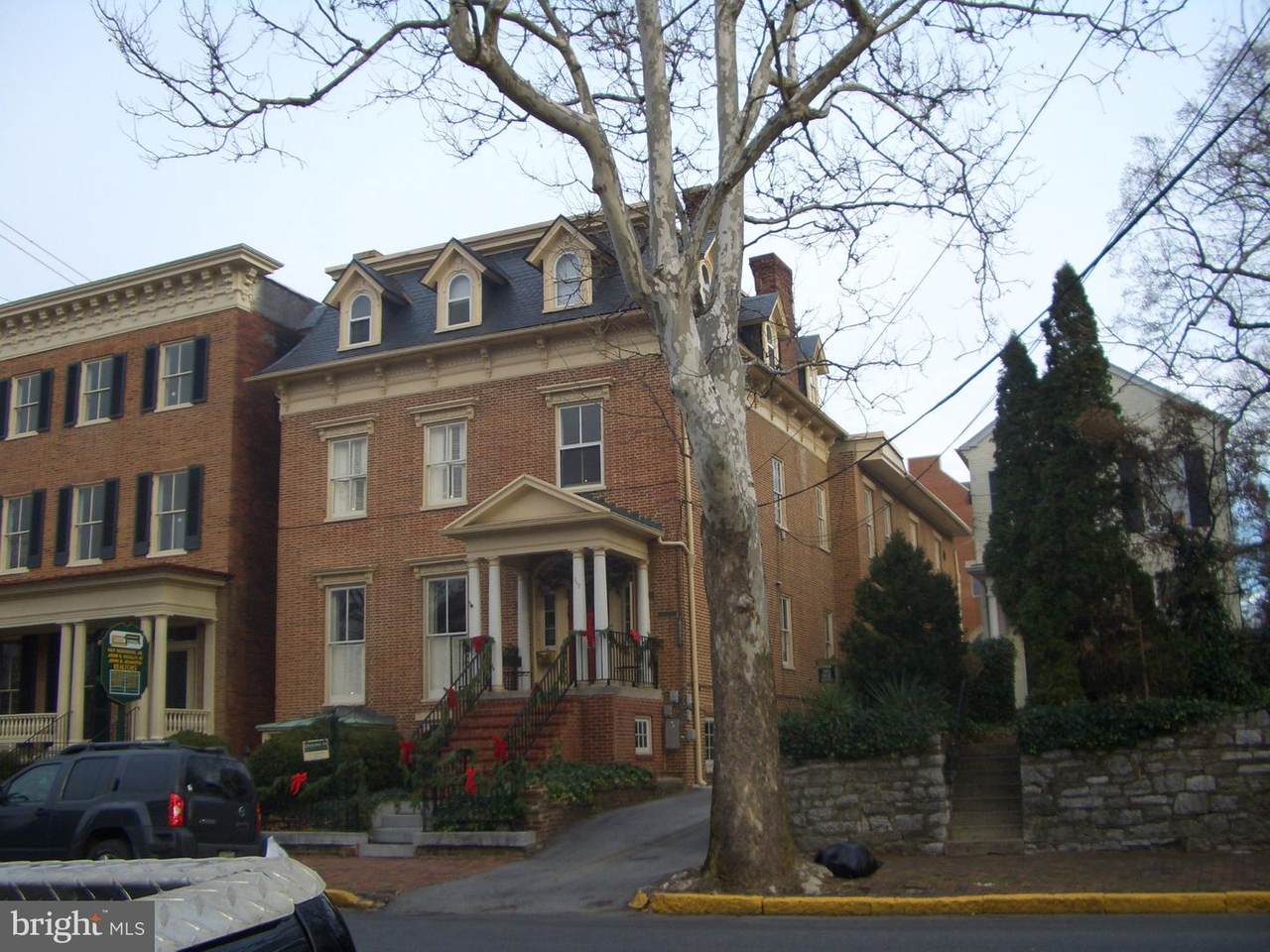 112 Cameron Street - Photo 1
