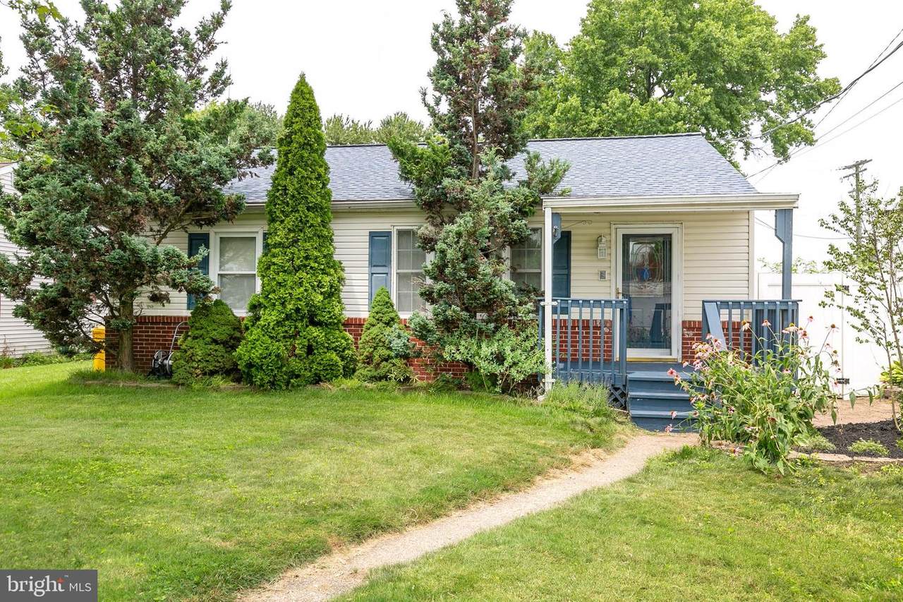 812 Seagrove Road - Photo 1
