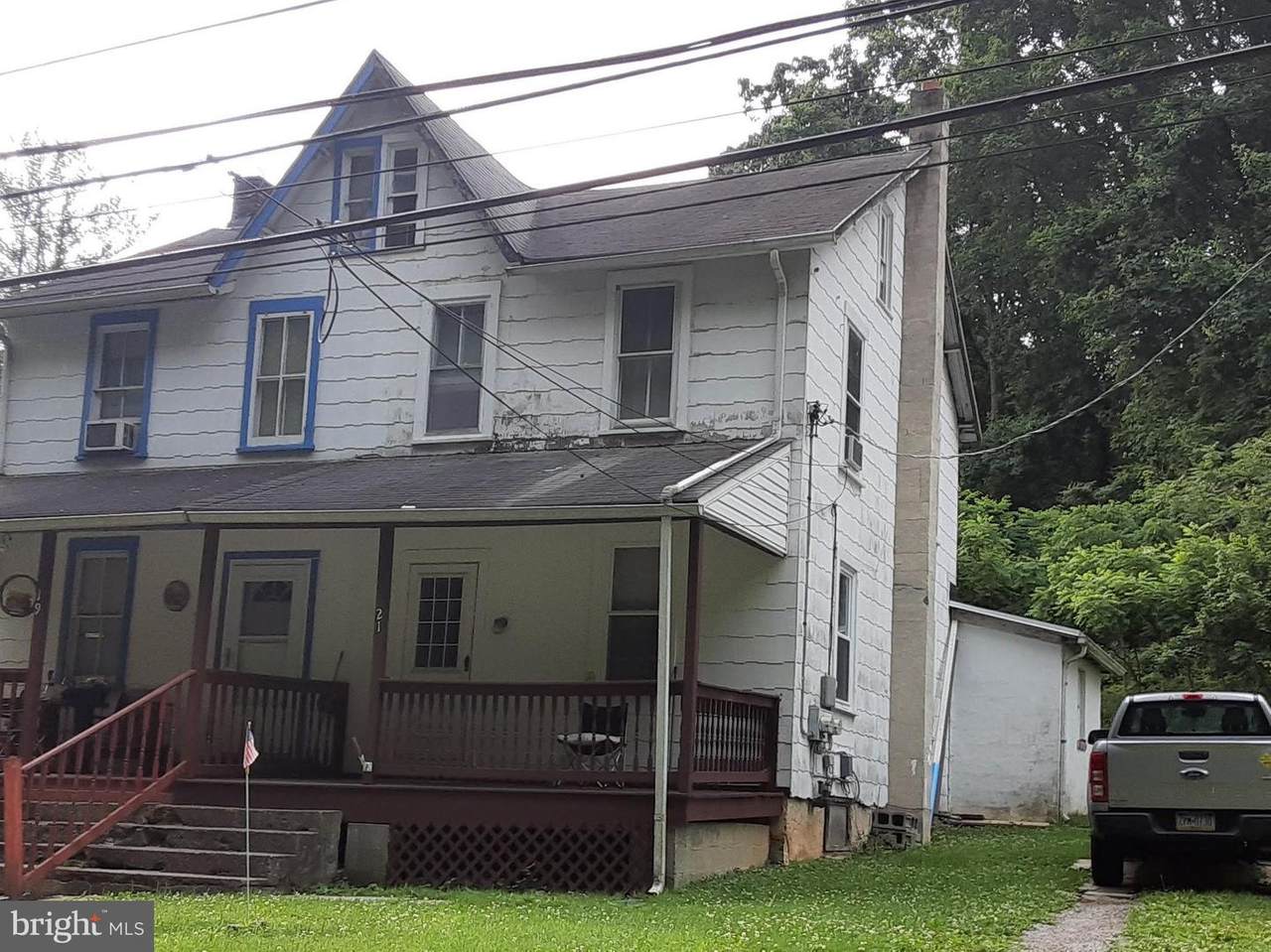 21 Woodland Avenue - Photo 1