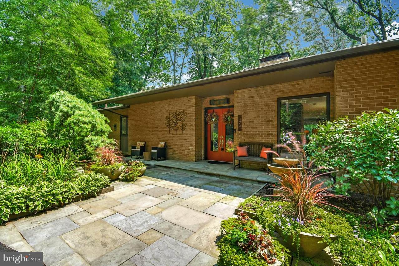 1742 Hamilton Drive - Photo 1