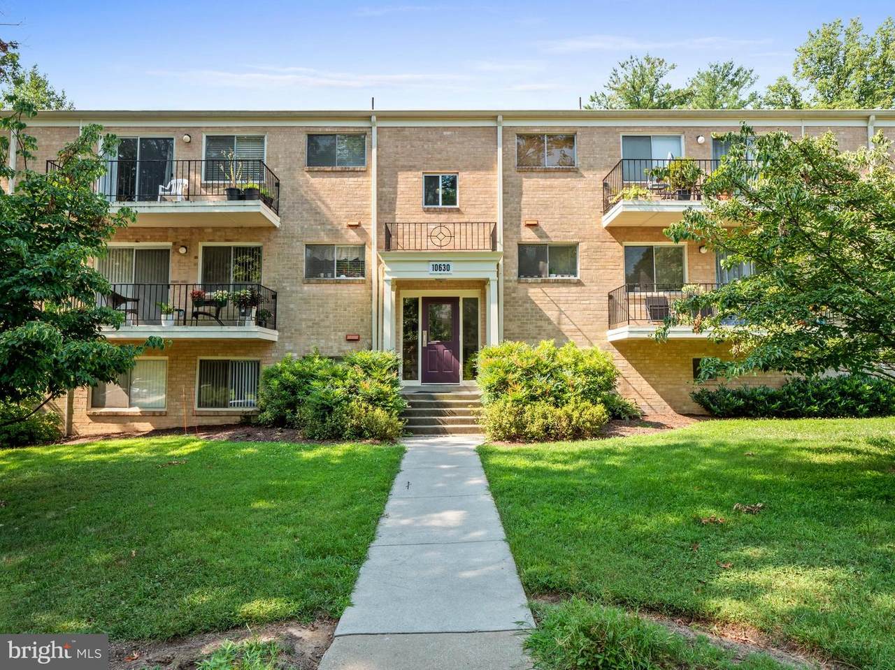 10630 Montrose Avenue - Photo 1