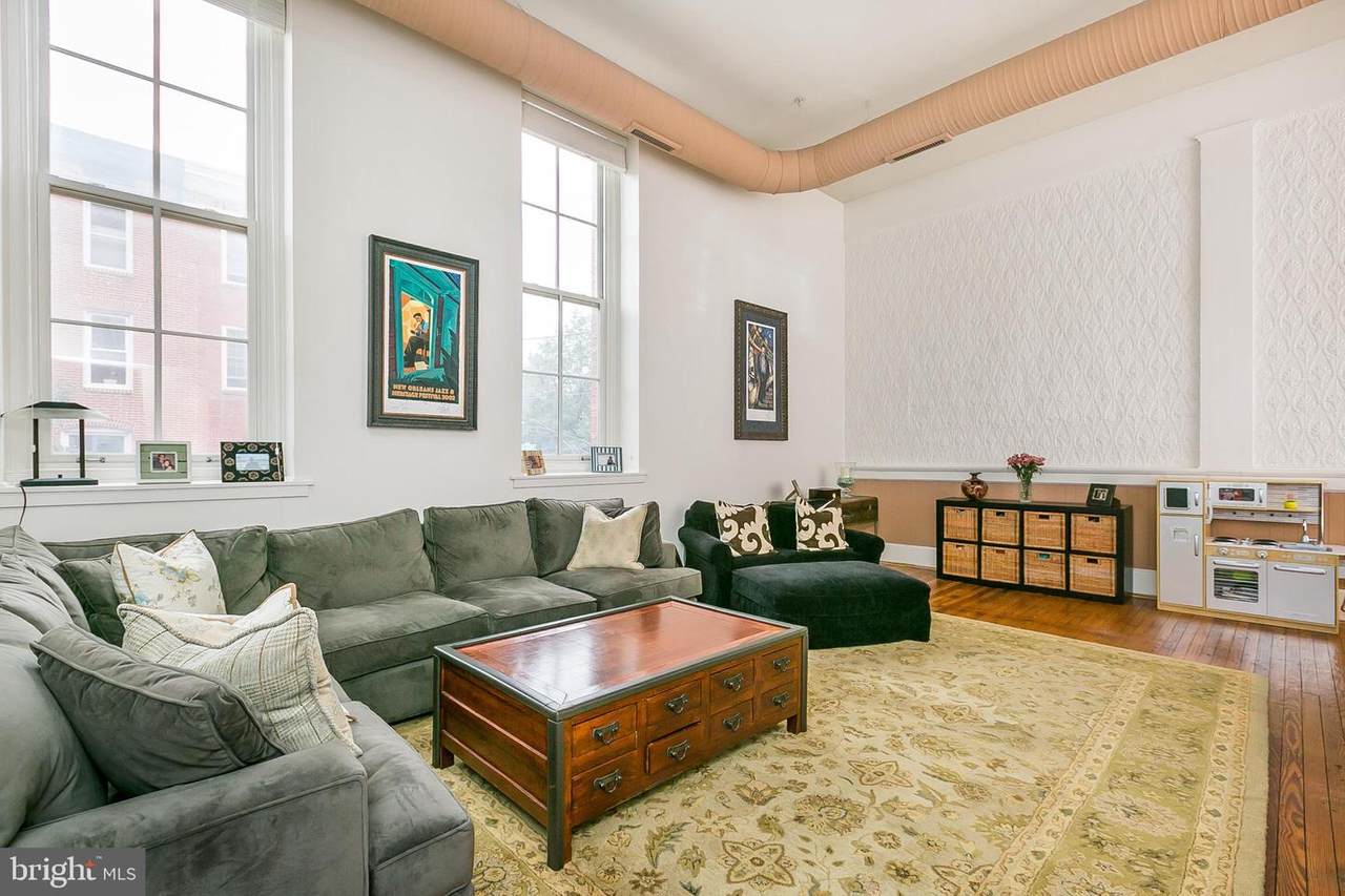 112 West Street - Photo 1