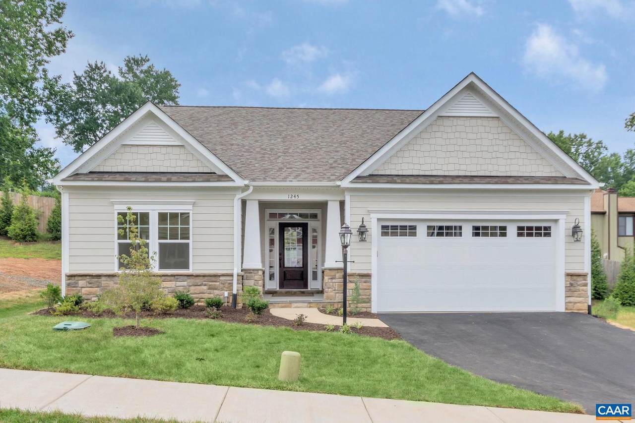 105 Lilac Terrace - Photo 1