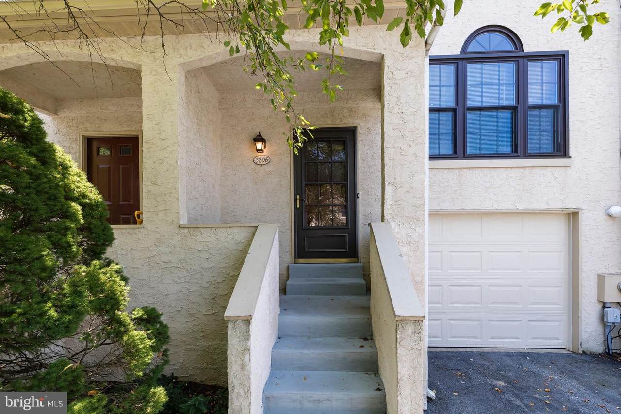 3306 Keswick Way - Photo 1