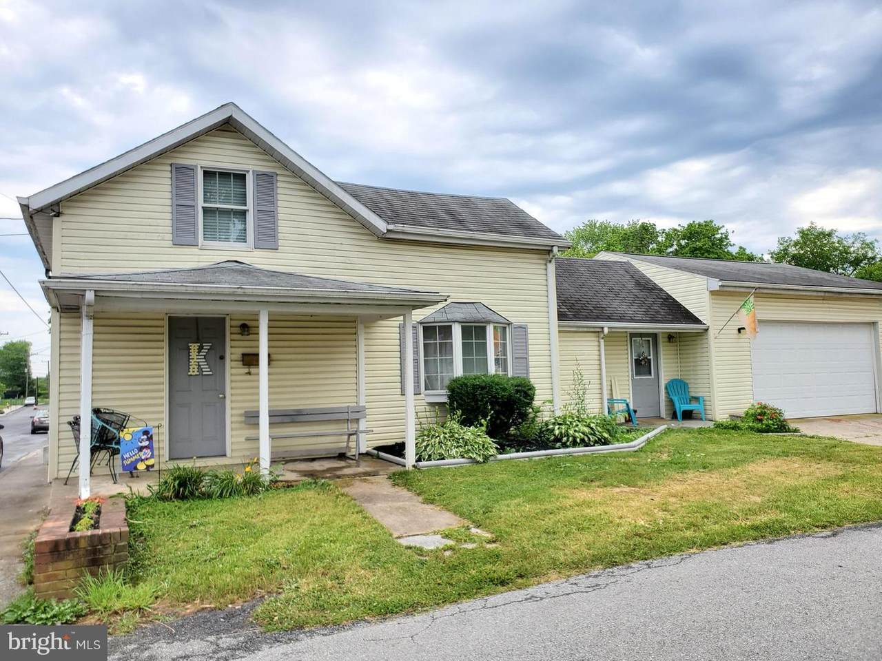 620 Albert Street - Photo 1
